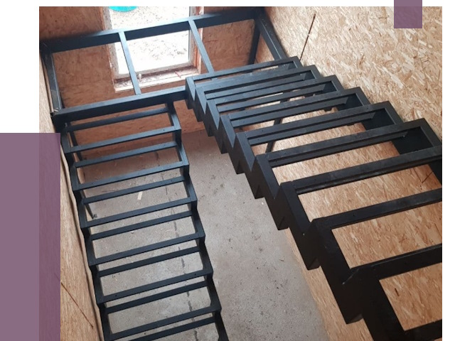 Демонтаж лестниц на металлокаркасе в Вятских Поляне от 7308 руб. за м²