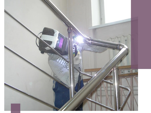 Монтаж перил и ограждений качественно в Вятских Поляне