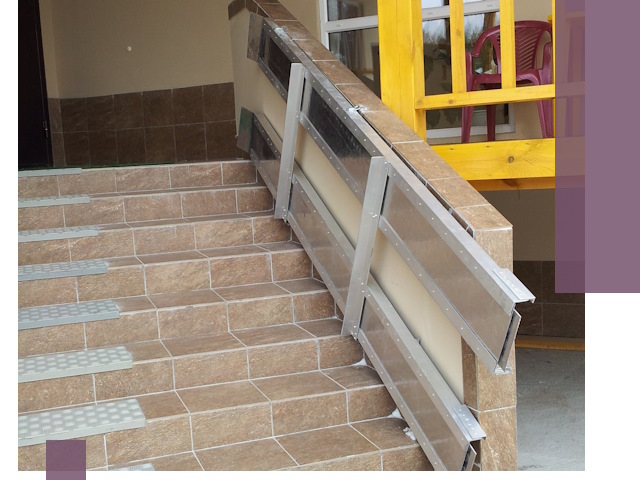 Откидные пандусы под ключ в Вятских Поляне — монтаж и демонтаж