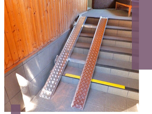 Складные пандусы под заказ и монтаж в Вятских Поляне