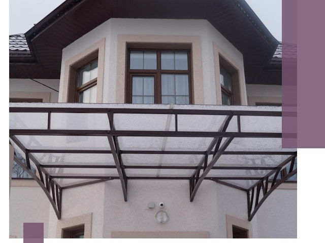 Козырьки из поликарбоната под ключ в Вятских Поляне