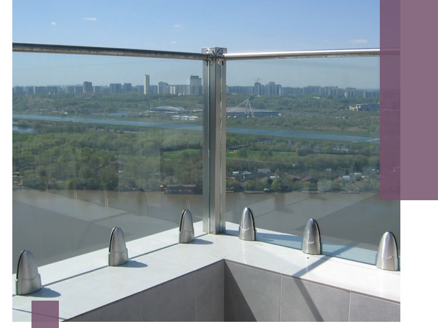 Стеклянные парапеты премиум класса в Вятских Поляне для домов и бизнесов