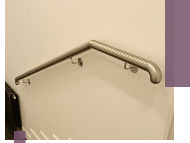 Изготовление пристенных поручней в Вятских Поляне под ключ за сроки