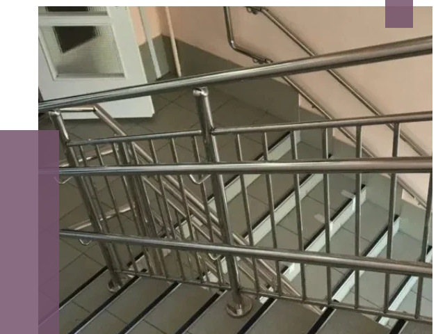 Демонтаж поручней из нержавейки в Вятских Поляне от 3553 руб.